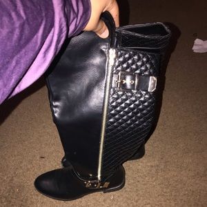 Horse riding boots